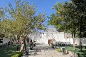  فضای بیرونی تالار