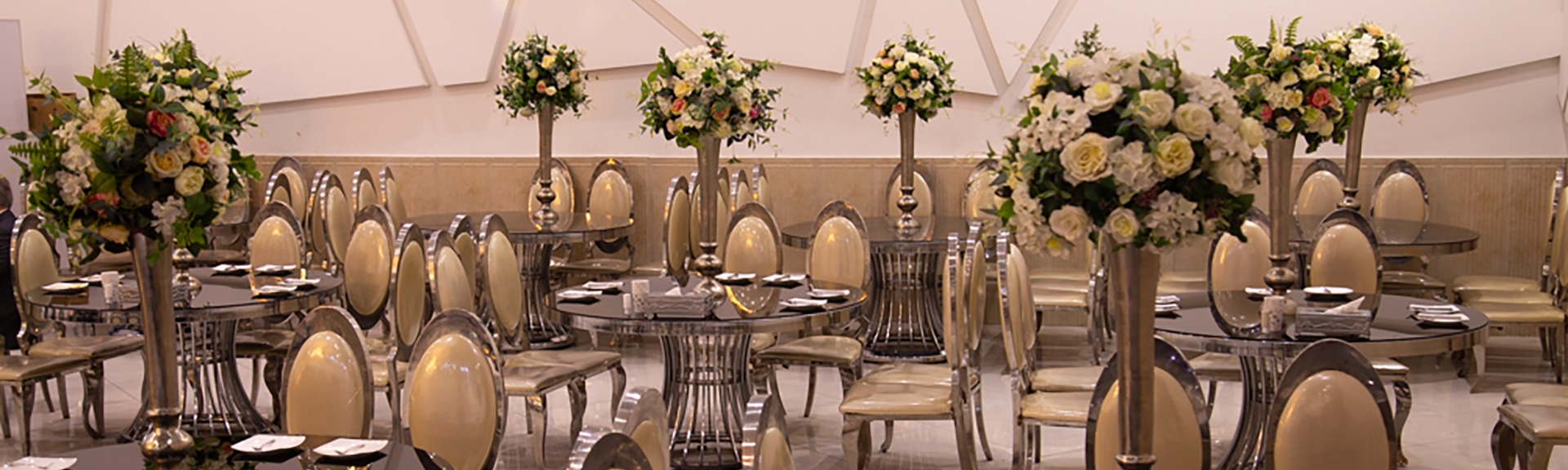 11008